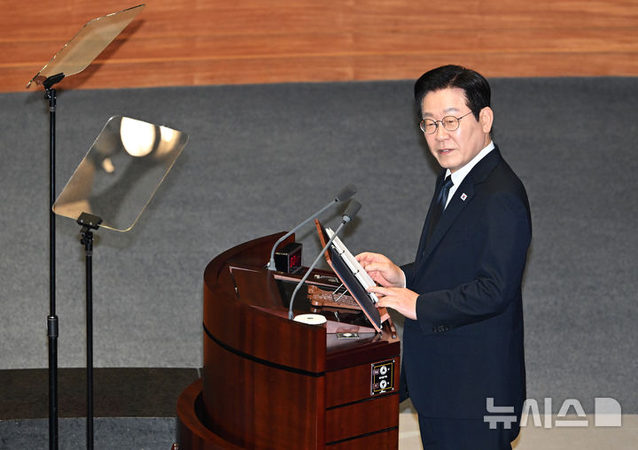 세수 회복세 李 정부 '적극재정' 탄력 받나…지속가능성 논의 과제
