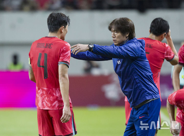 홍명보호 스리백, 올해 마지막 시험대…김민재·박진섭의 파트너는?